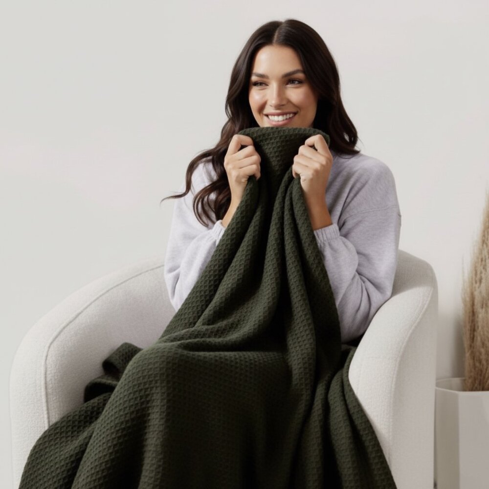ARHAUS HOLIDAY KEEPSAKE WAFFLE WEAVE KNIT THROW - LAST ONE!